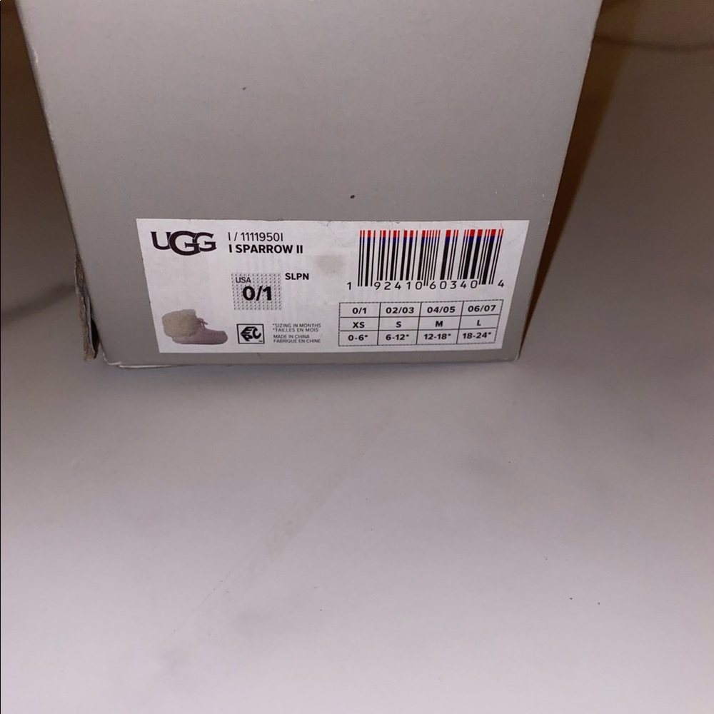 UGG Sparrow 2 Boot - Picture 11 of 12